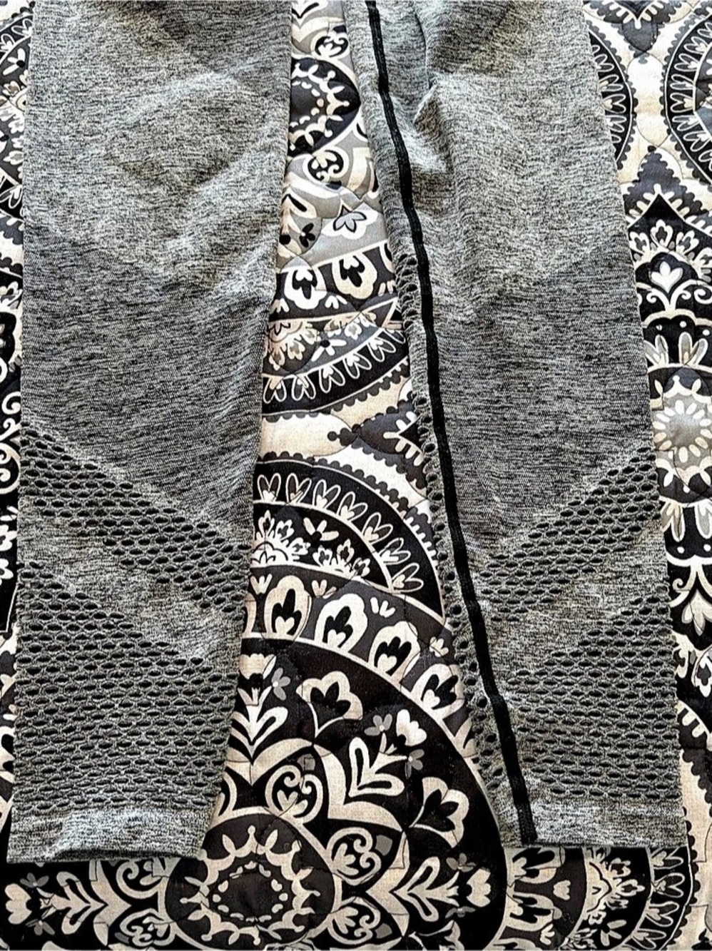 PINK Gray Mesh Panel Leggings Size Small